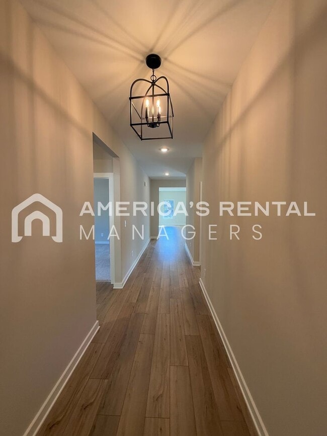 Photo - Home for rent in Riverside! View with 48 Hours Notice!