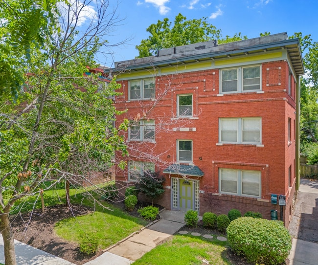 Building Photo - The Hawkins - 815-817 E 42nd Rental