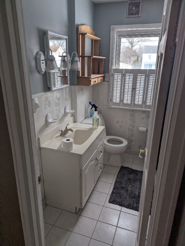 Photo - 1433 Westview Dr NE