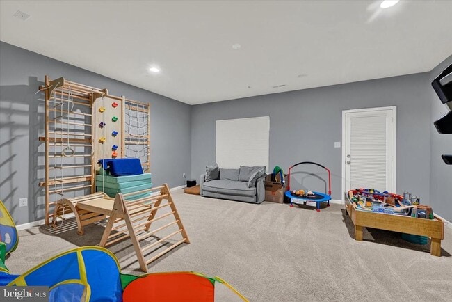 Photo - 7650 Lyndon Ct