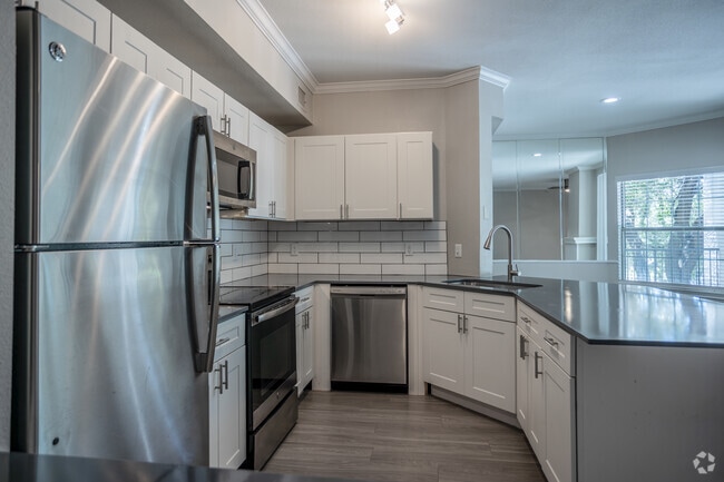 2BR, 2BA - 1259SF - Kitchen
