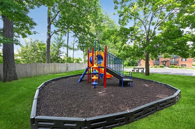 At Eagle Rock Apartments at Manchester, enjoy a vibrant community featuring a spacious playground, perfect for outdoor fun and family activities. With lush green spaces and modern amenities, this is the ideal place to call home. Explore today!