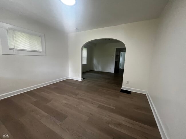 Photo - 1504 N Gladstone Ave
