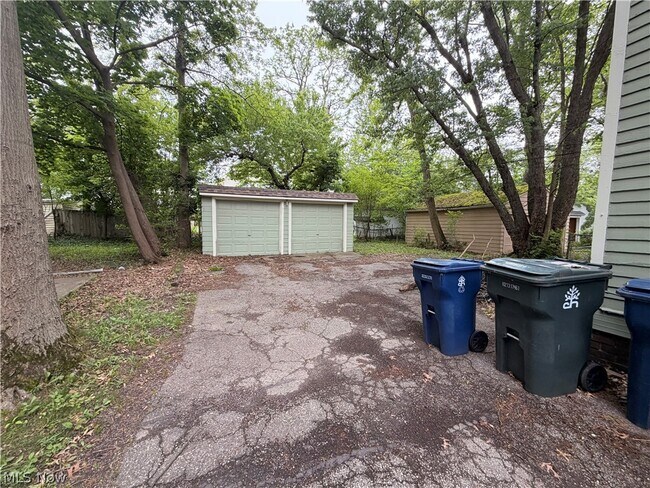 Photo - 3430 Beechwood Ave