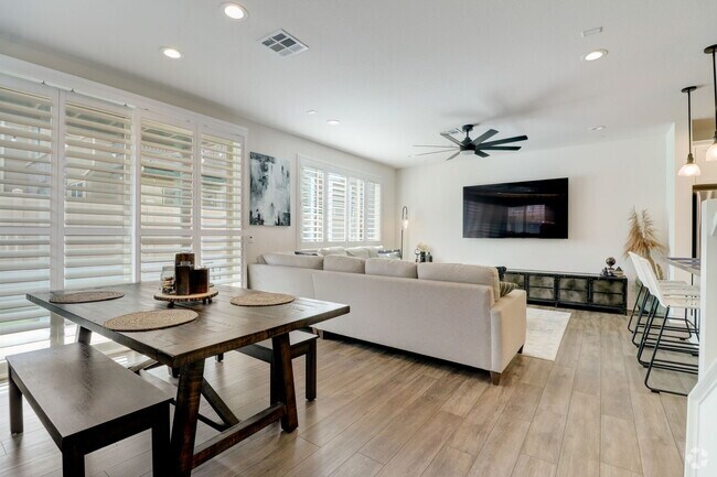 Building Photo - 3251 Crecida Way Rental