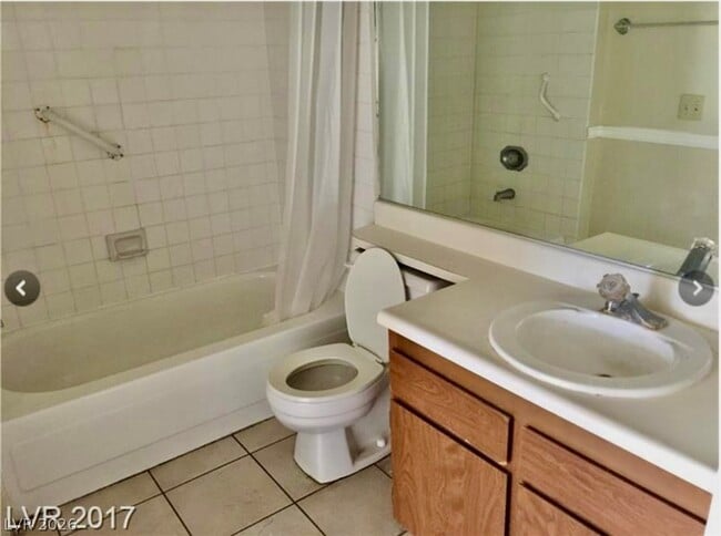 Photo - 3926 Bushnell Dr Unit 70