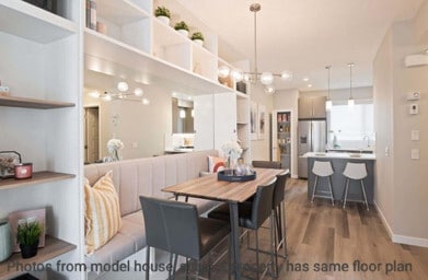 Photo - 850 Belmont Drive SW