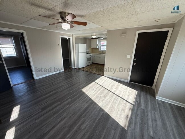 Photo - 85-85 Massasoit St Unit 2R