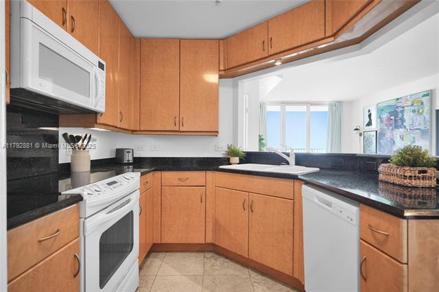 Photo - 801 Brickell Key Blvd Condo