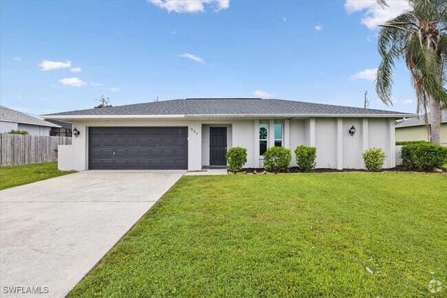Building Photo - 607 SW 26th St Rental