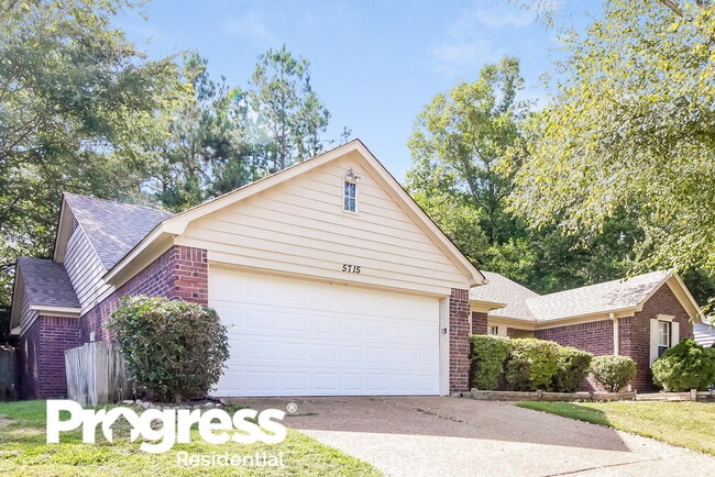 Photo - 5715 Riverhead Ave