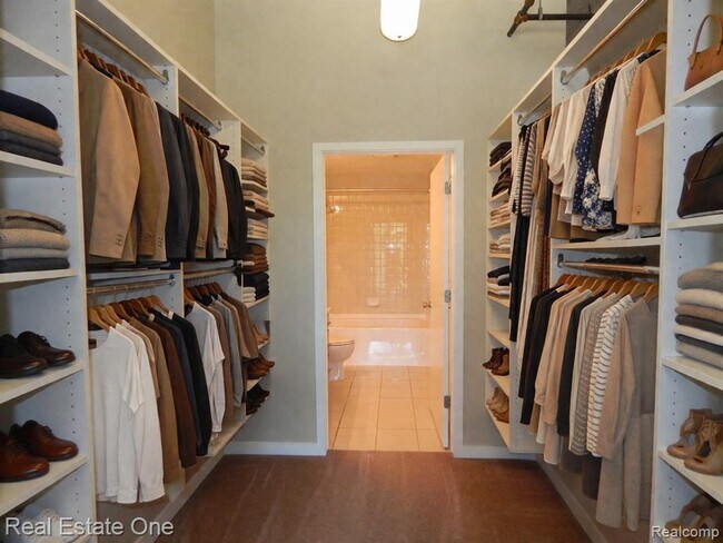 Photo - 101 Curry Ave Unit 306