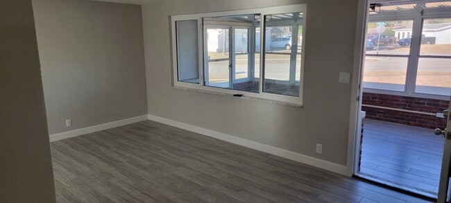 Photo - 5214 Forest Hills Dr