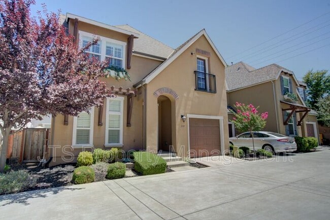 Photo - 1349 Piper Pl