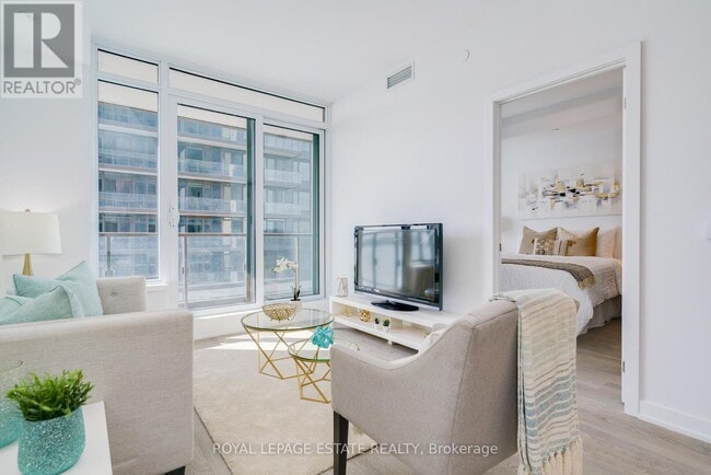 Photo - 1926 Lake Shore Blvd W Unit 1711