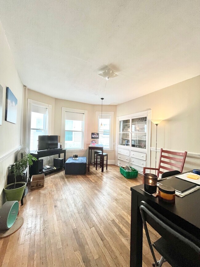 Photo - 78 Aldie St Unit 2