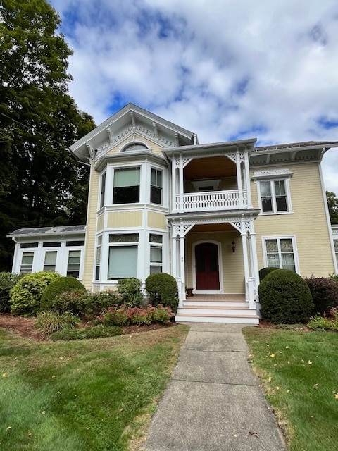 Building Photo - 49 Beacon St Unit 1L