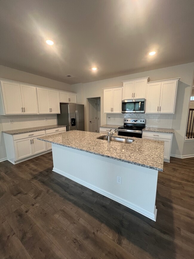 Photo - 1675 Hallview Ct