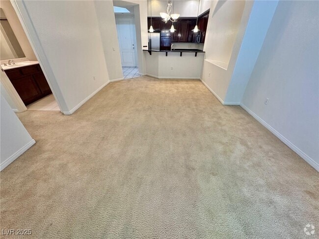 Building Photo - 32 E Serene Ave Unit 117 Rental