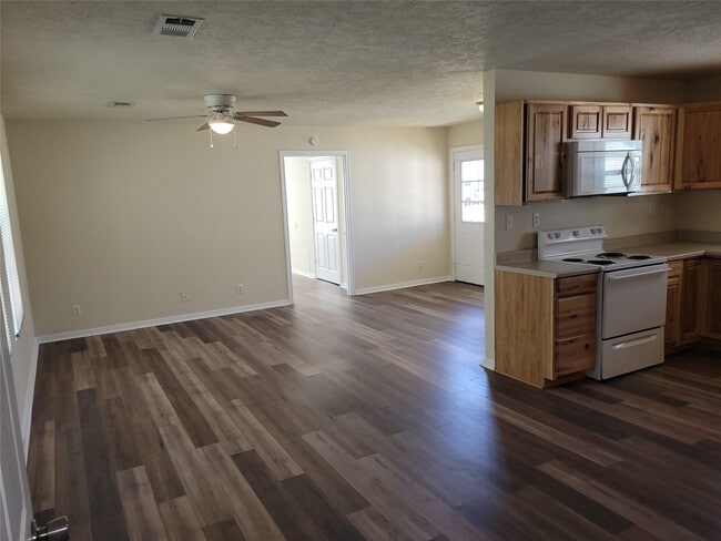 Photo - 16650 E Dounreay St