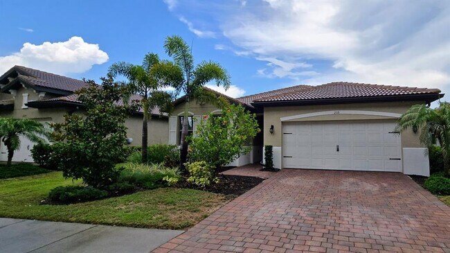 Photo - 233 Vinadio Blvd