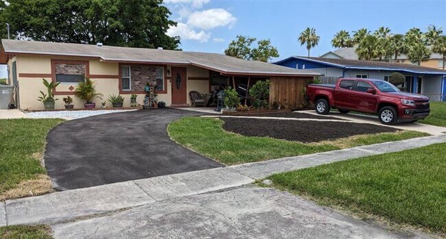 Photo - 2321 NW 6th St