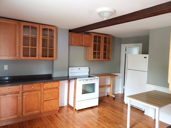 Photo - 64 Marlborough St Apartments Unit 2W