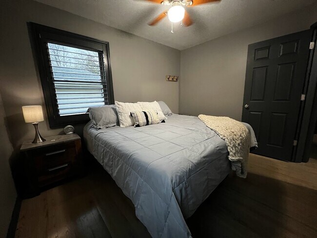 Photo - 3515 S 82nd St