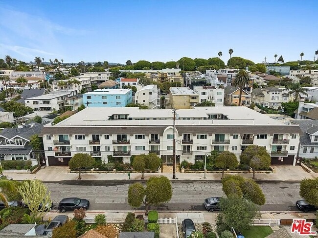 Aerial View - 2nd Floor Balcony - 2721 2nd St Unit #220