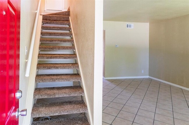 Photo - 8809 Dawnridge Cir