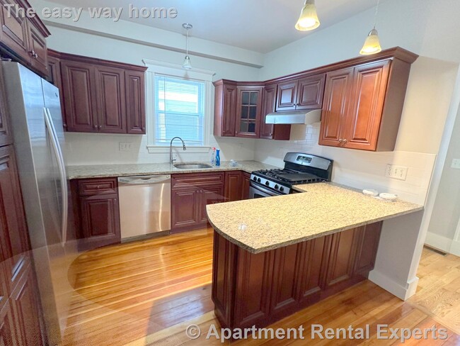 Photo - 58 Bromfield Rd Townhome