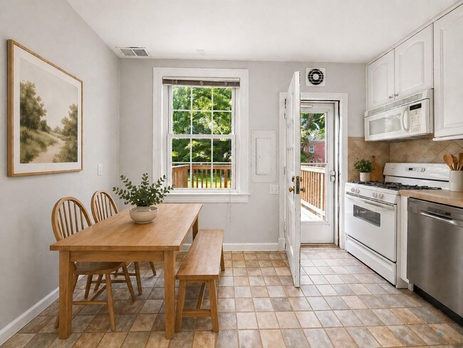 Photo - 1030 S Barton St