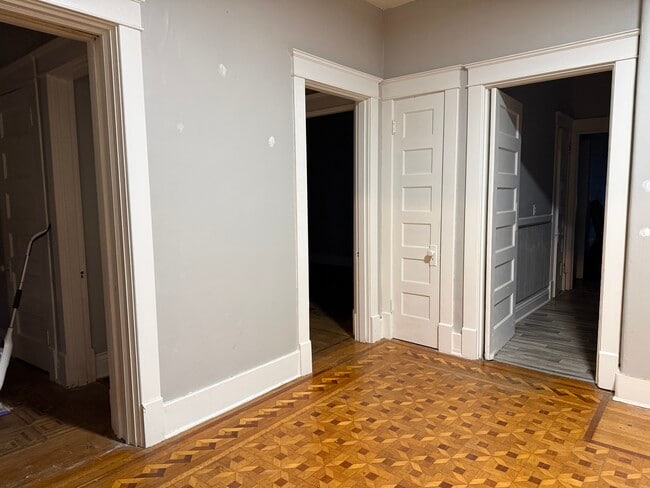 1024 Cecil Ave