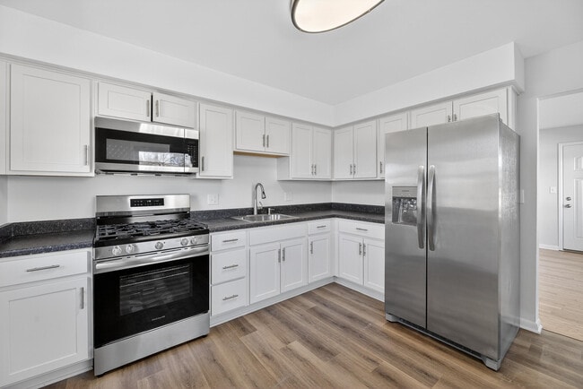 Photo - 11817 W North Ave