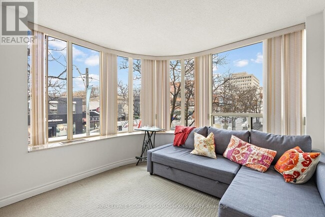 Photo - 1177 Yonge St Unit 210