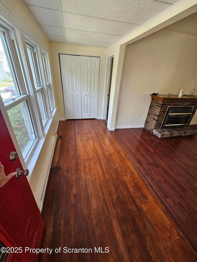 Photo - 1042 Taylor Ave