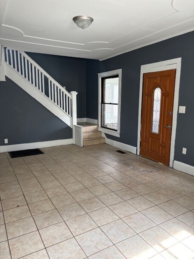 Photo - Move in Ready- $1495.00