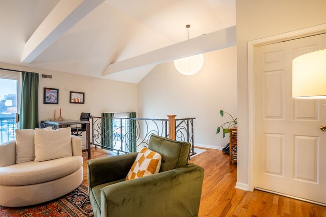 Photo - 1111 N Honore St