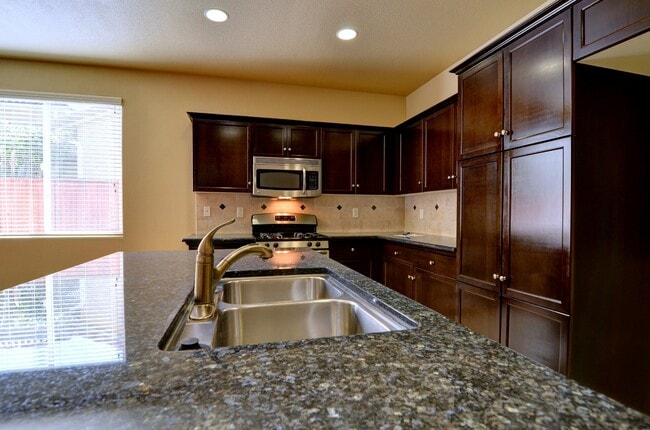 Photo - Fantastic 3 Bedroom/2 Bath Harlan Ranch Patio Home for Lease