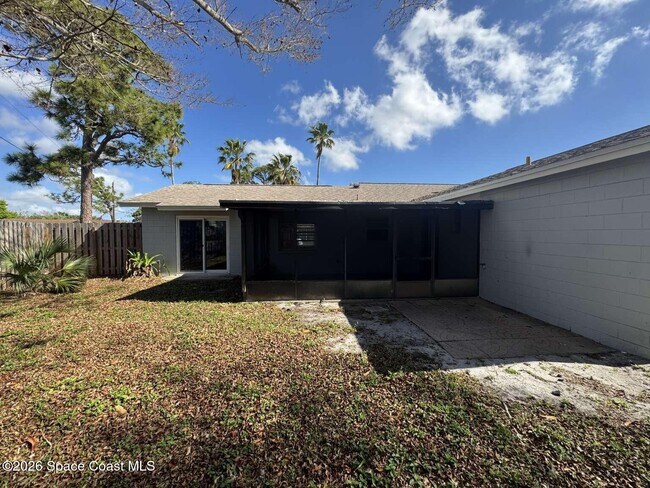 Photo - 1583 White Cap Way