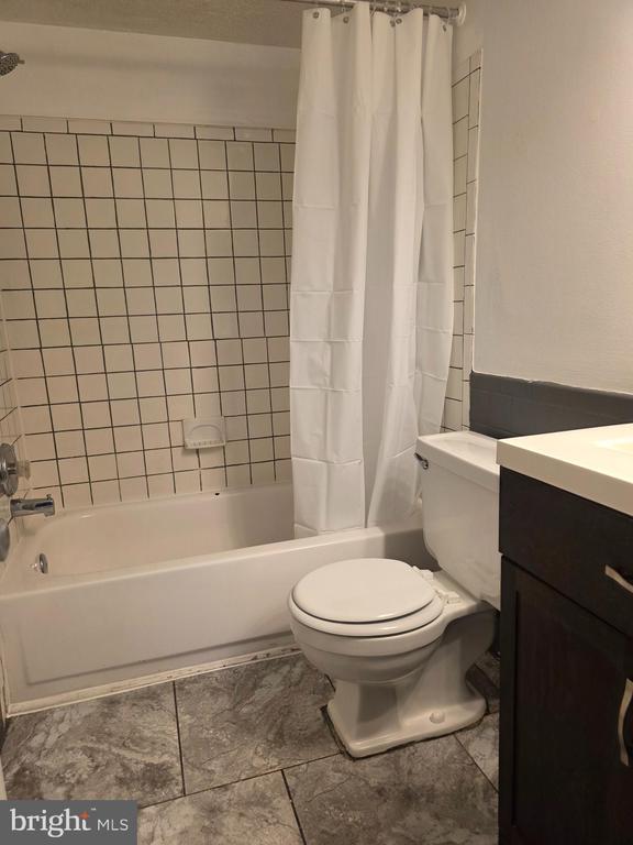 Photo - 5426 Valley Green Dr Unit 4 B