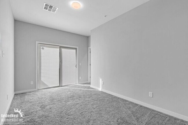 Photo - Modern 2Bdm 2.5Ba Home in Central Phoenix!