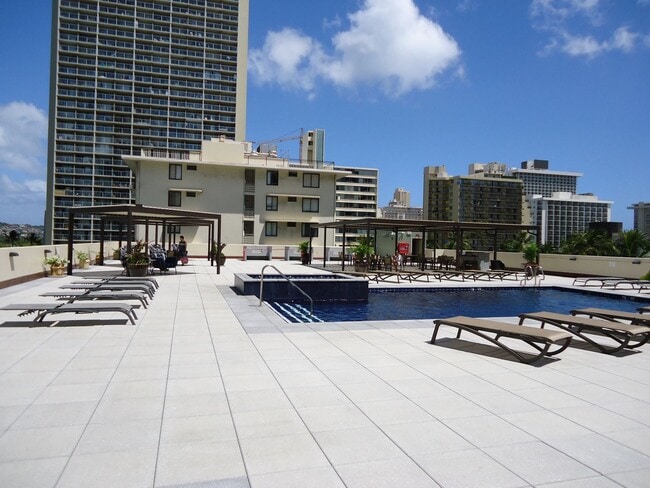 Photo - Aloha Lani 1 Bedroom, 1 Bath, 1 Covered Parking Apt in Waikiki
