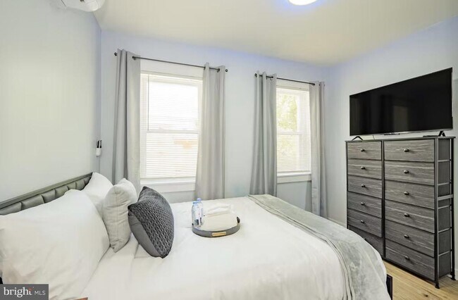 Photo - 1125 Washington Blvd