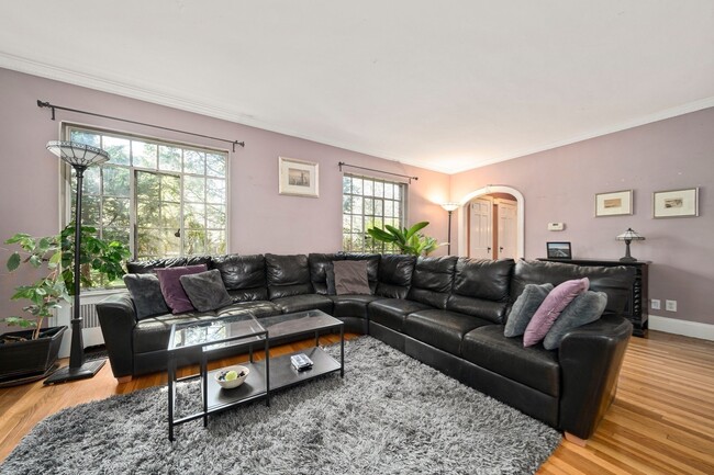 Photo - 56 W Boulevard Rd Casa