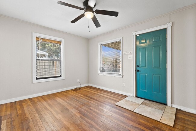 Photo - NOW AVAILABE 3 BED 1 BATH NEAR TEXAS TECH AND MEDICAL FIELD