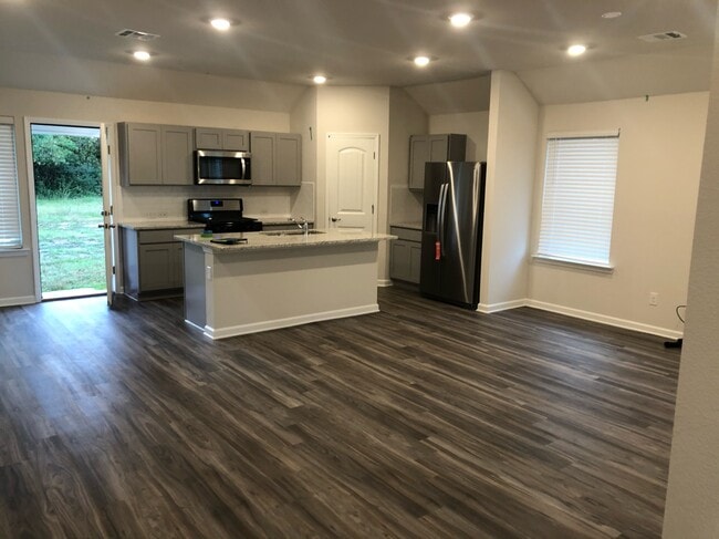 Photo - 3654 FOUNTAIN VIEW AVE