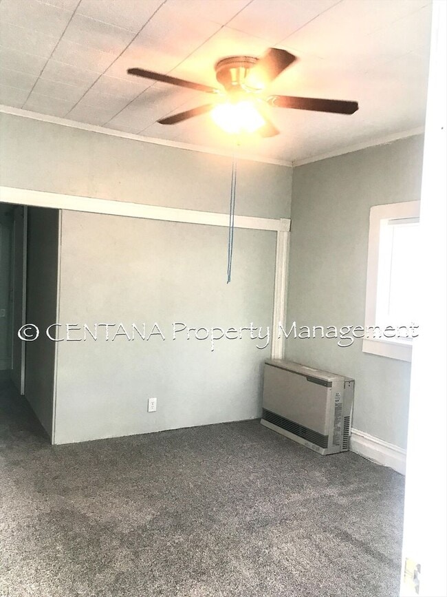 Photo - Cozy 3 bedroom with some cute updates!