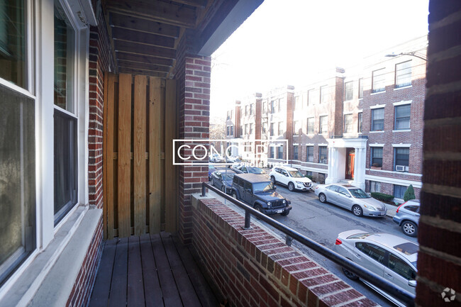 Building Photo - 123 Sutherland Rd Unit DC Rental