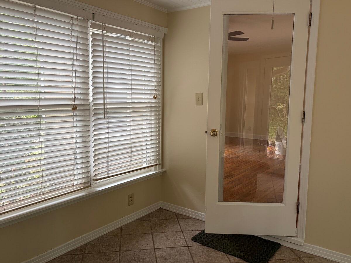 Photo - 1608 Sauls St